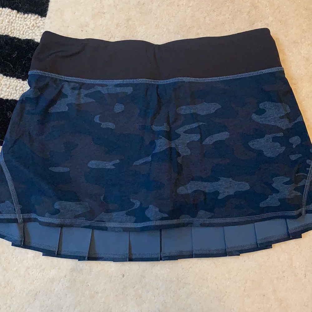 Blue camo lululemon pacesetter